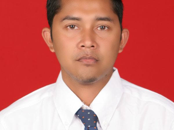 M. Nur M. Nur
